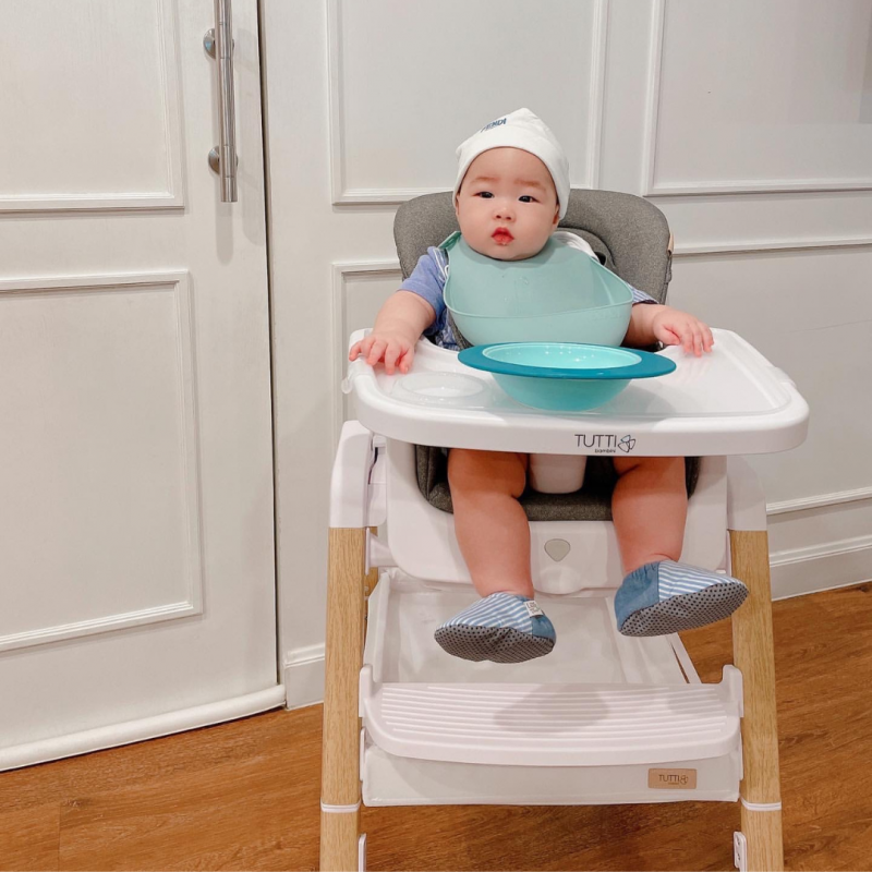 Nova Highchair เก้าอี้ทานข้าวเด็ก