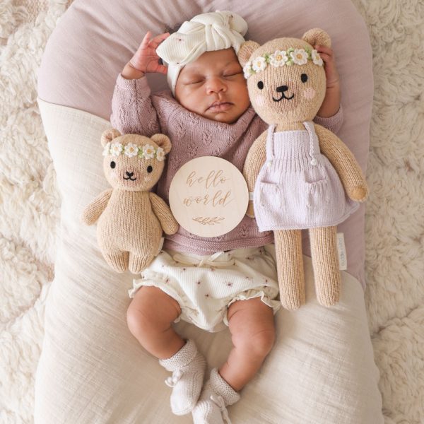 Baby honey bear (flower crown) 7 inch - Image 6