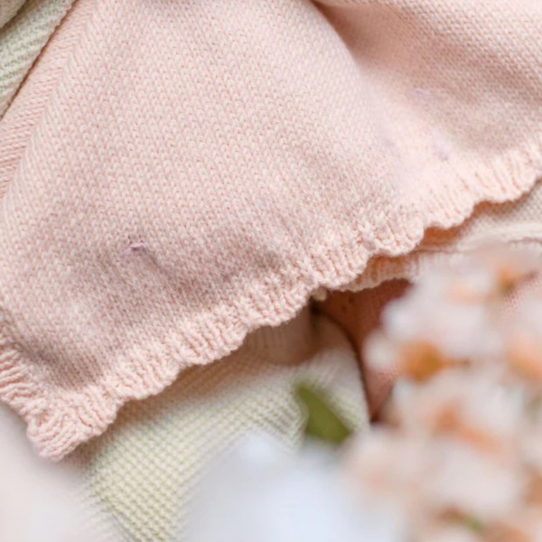Baby daisy lovey (ivory) - Image 4