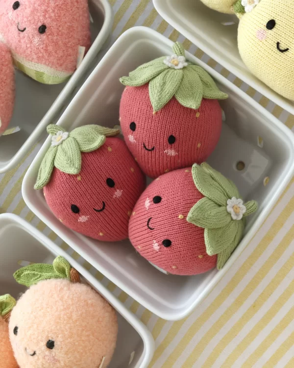 Baby Strawberry 7 inch - Image 4